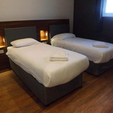 61_141119090921_2398101-large ROOM 4 DOUBLE/TWIN