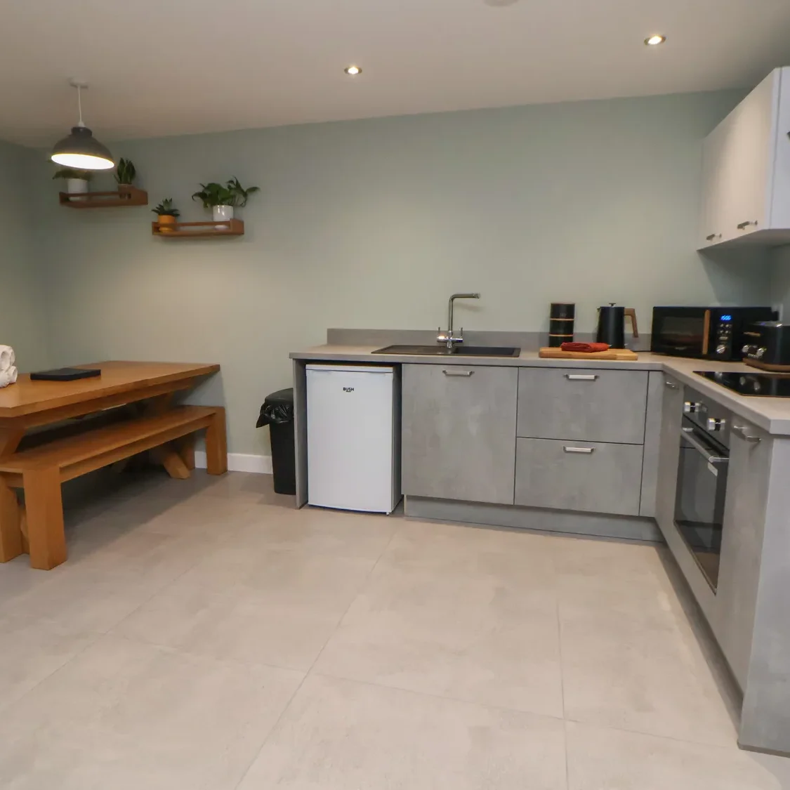 sc_1765875412_1194407_10